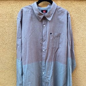 USED LIKE NEW QUICKSILVER DRESS SHIRT SIZE XL
